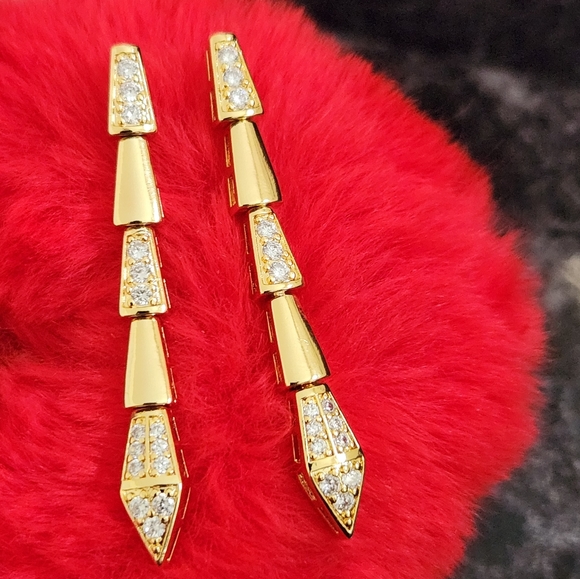 serpenti gold shiny earrings ✨️ - Picture 3 of 5